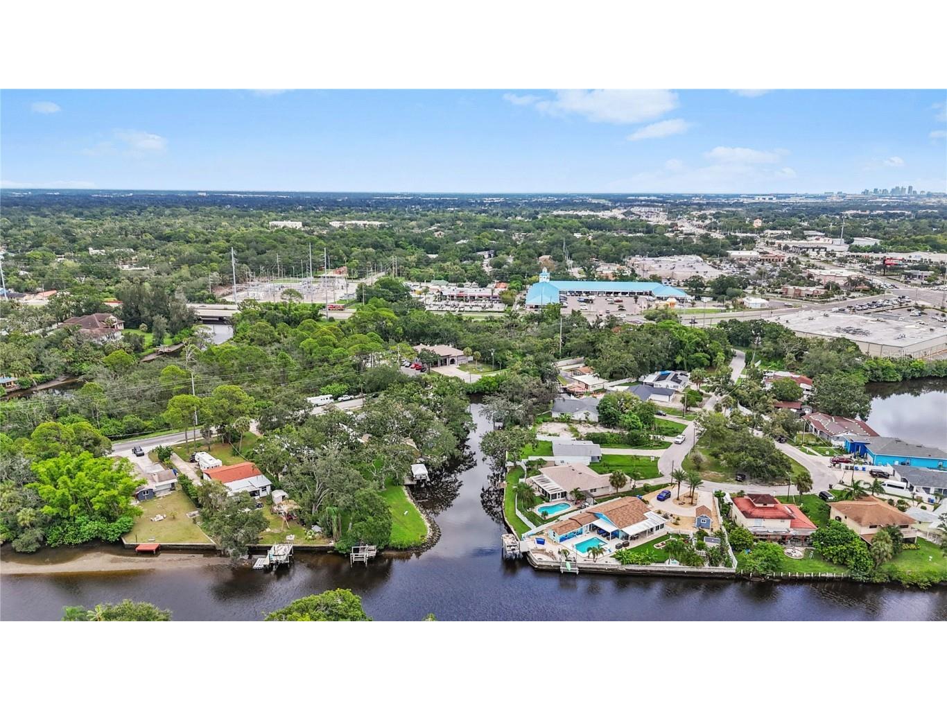 8916 Memorial Highway Tampa FL 33615 TB8427385 image31