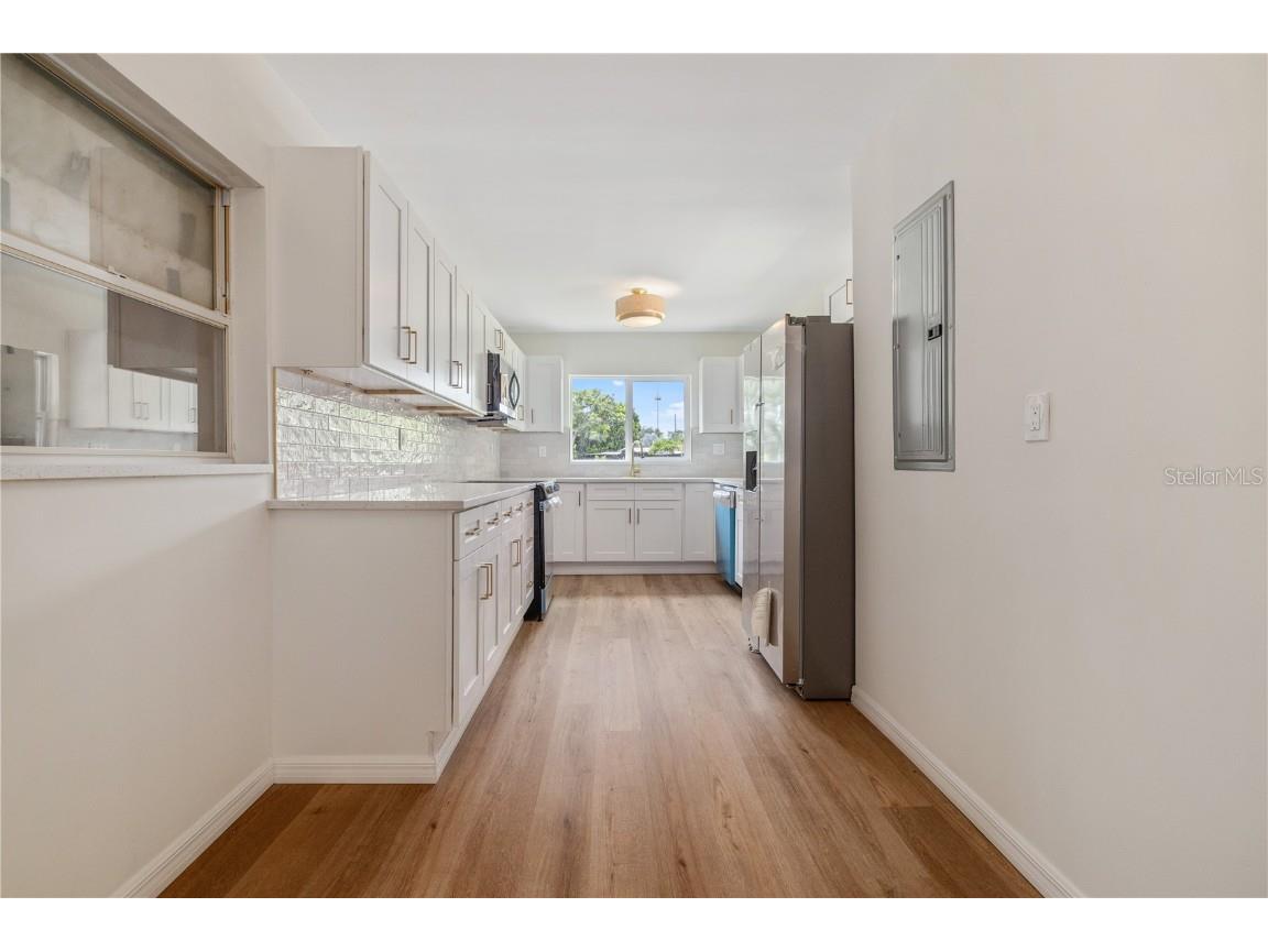 8916 Memorial Highway Tampa FL 33615 TB8427385 image8