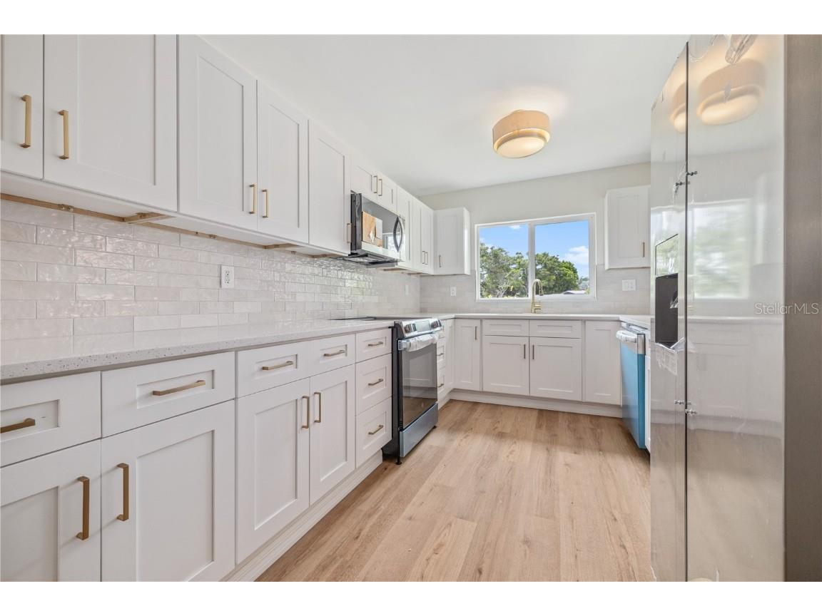 8916 Memorial Highway Tampa FL 33615 TB8427385 image9