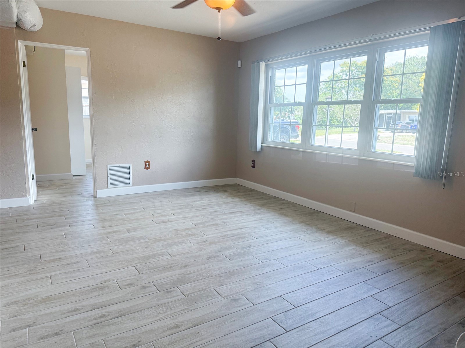 8916 Narcissus Avenue Seminole FL 33777 TB8523771 image7