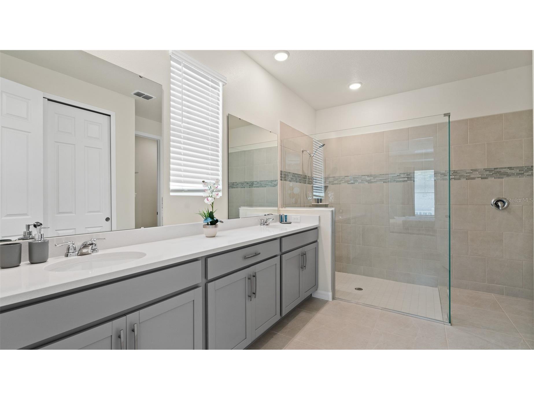 8917 Coconut Breeze Drive Kissimmee FL 34747 O6391081 image15