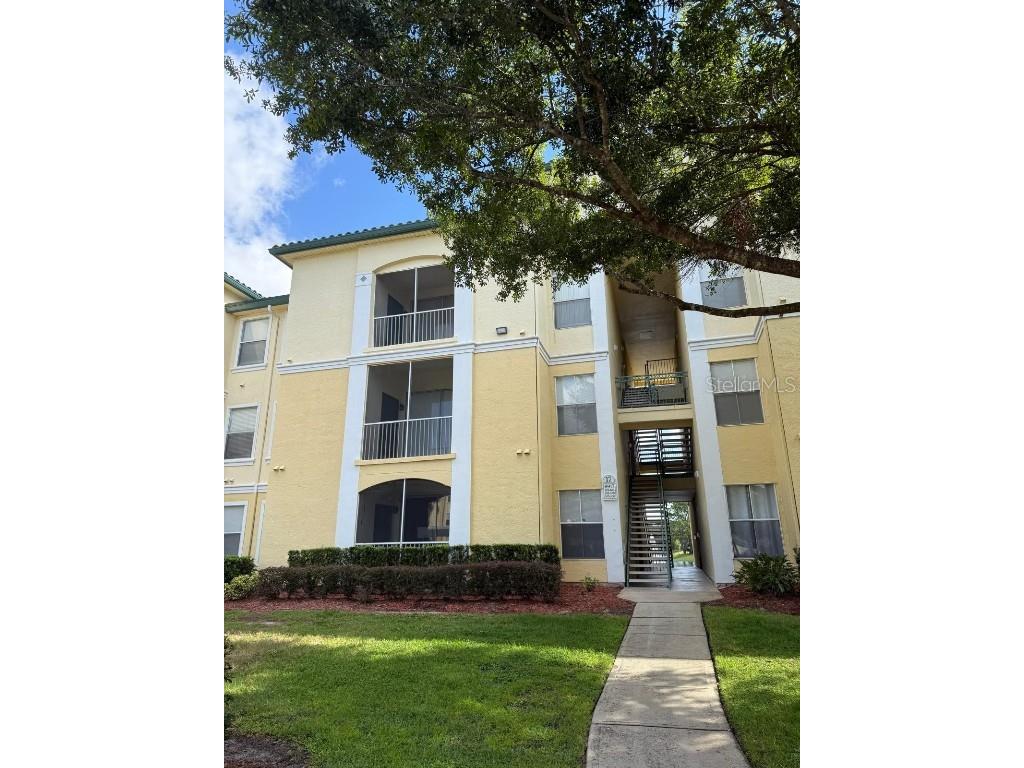 8917 Legacy Court #207 Kissimmee FL 34747 O6348940 image1