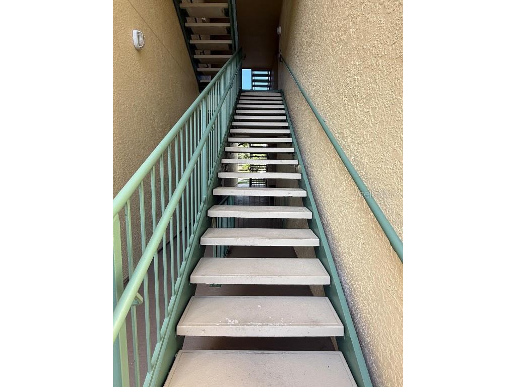 8917 Legacy Court #207 Kissimmee FL 34747 O6348940 image4