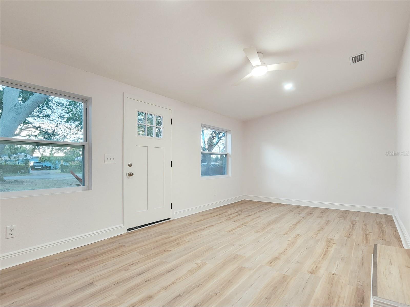 8917 N Highland Avenue Tampa FL 33604 TB8456724 image10