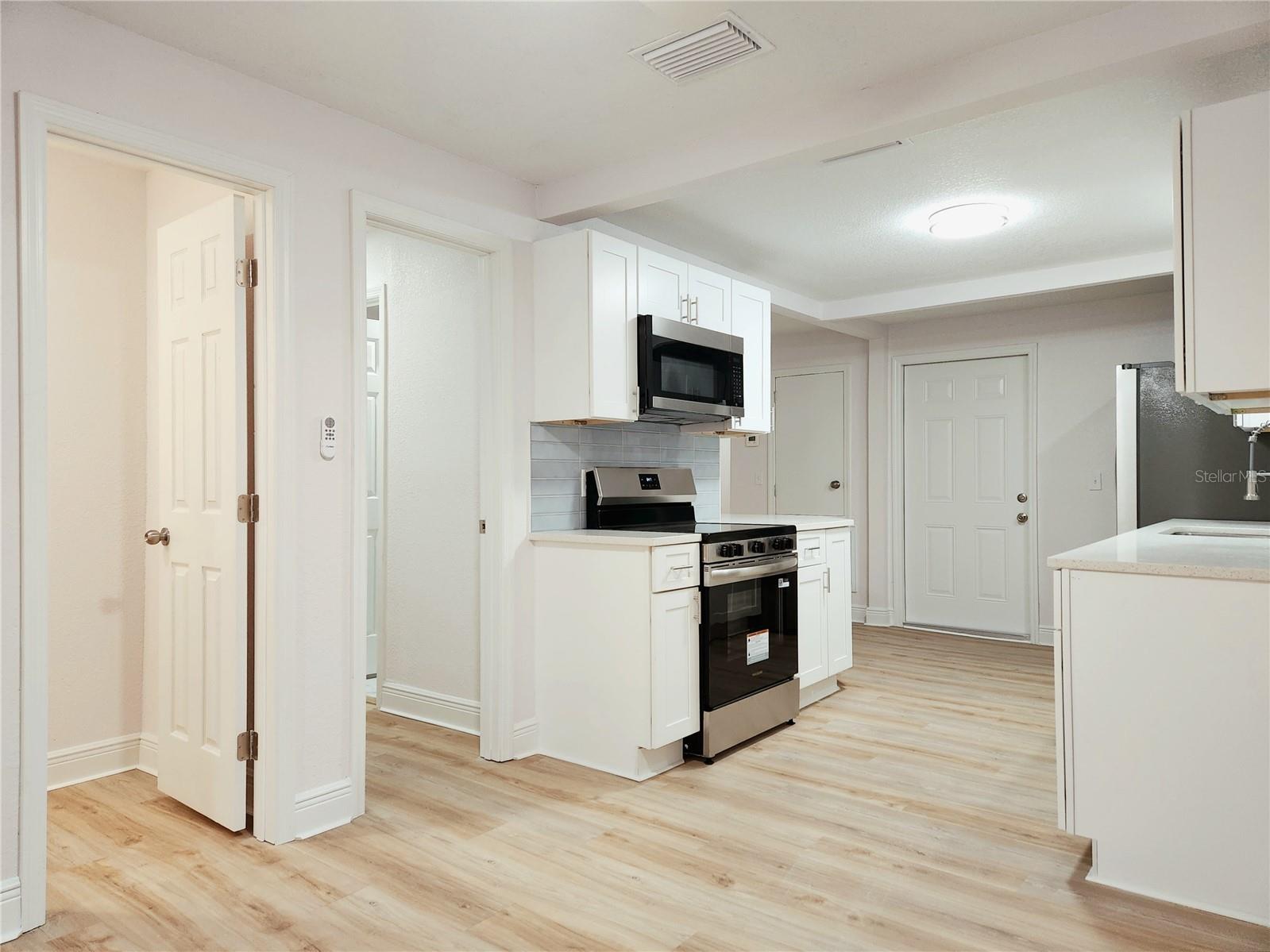 8917 N Highland Avenue Tampa FL 33604 TB8456724 image41