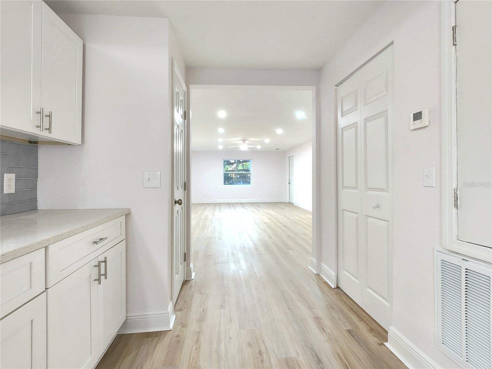 8917 N Highland Avenue Tampa FL 33604 TB8456724 image43