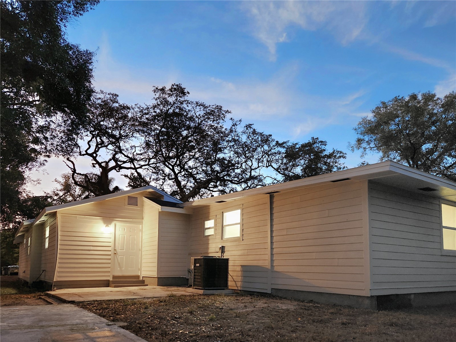 8917 N Highland Avenue Tampa FL 33604 TB8456724 image66