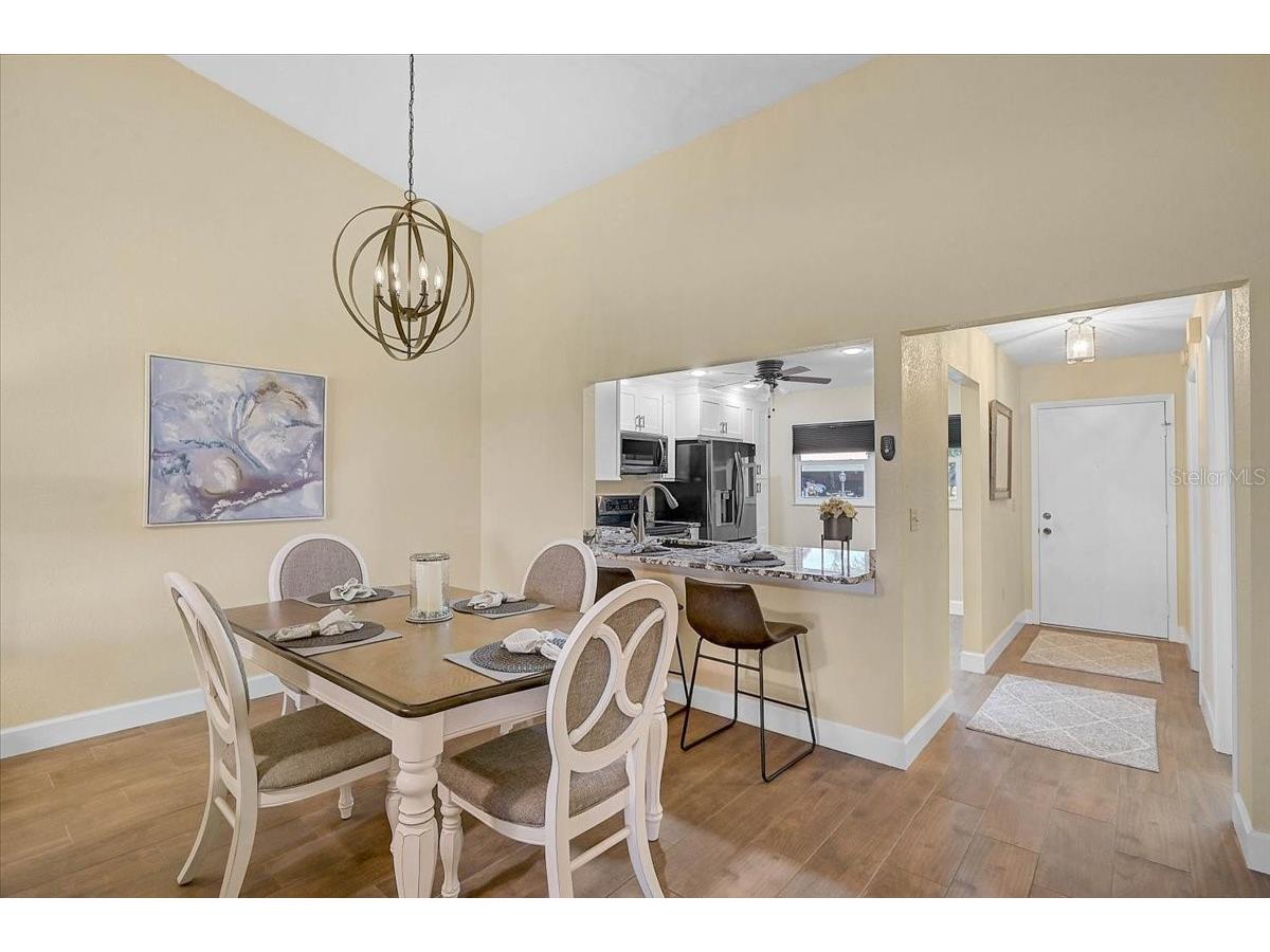 892 Country Club Circle #50 Venice FL 34293 A4687901 image11