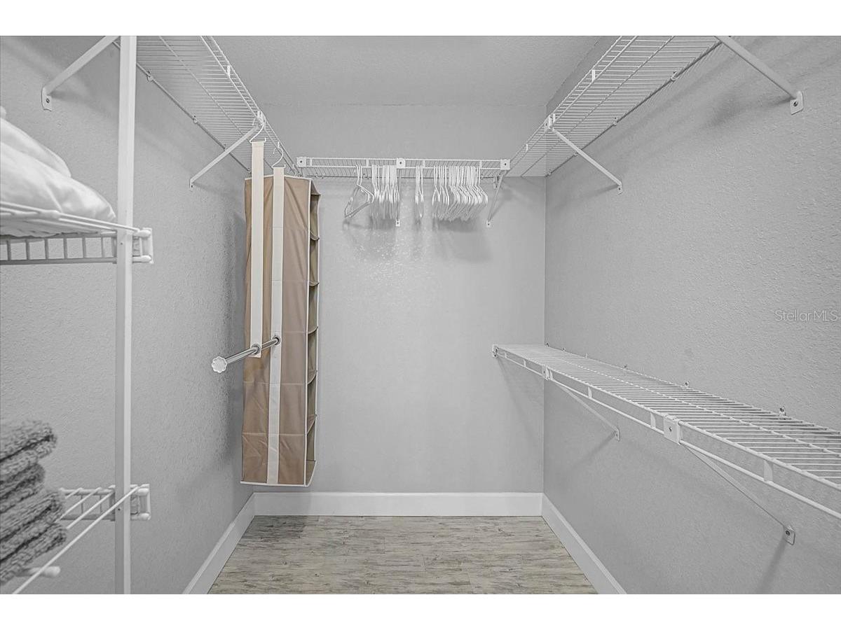 892 Country Club Circle #50 Venice FL 34293 A4687901 image22