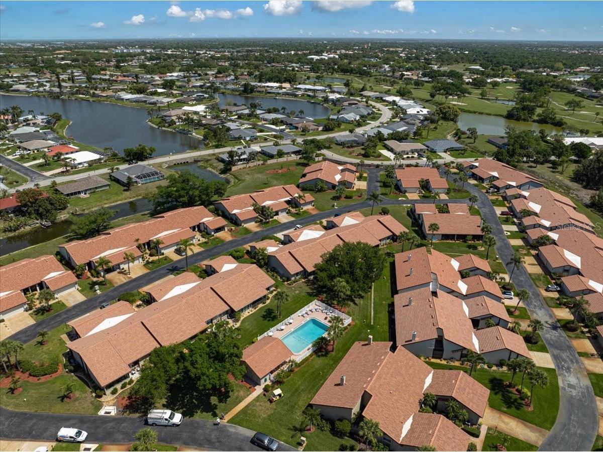 892 Country Club Circle #50 Venice FL 34293 A4687901 image29
