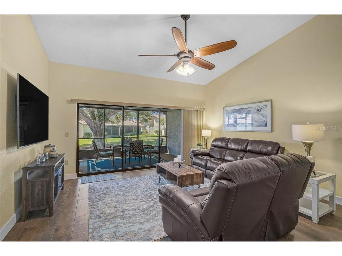 892 Country Club Circle #50 Venice FL 34293 A4687901 image34