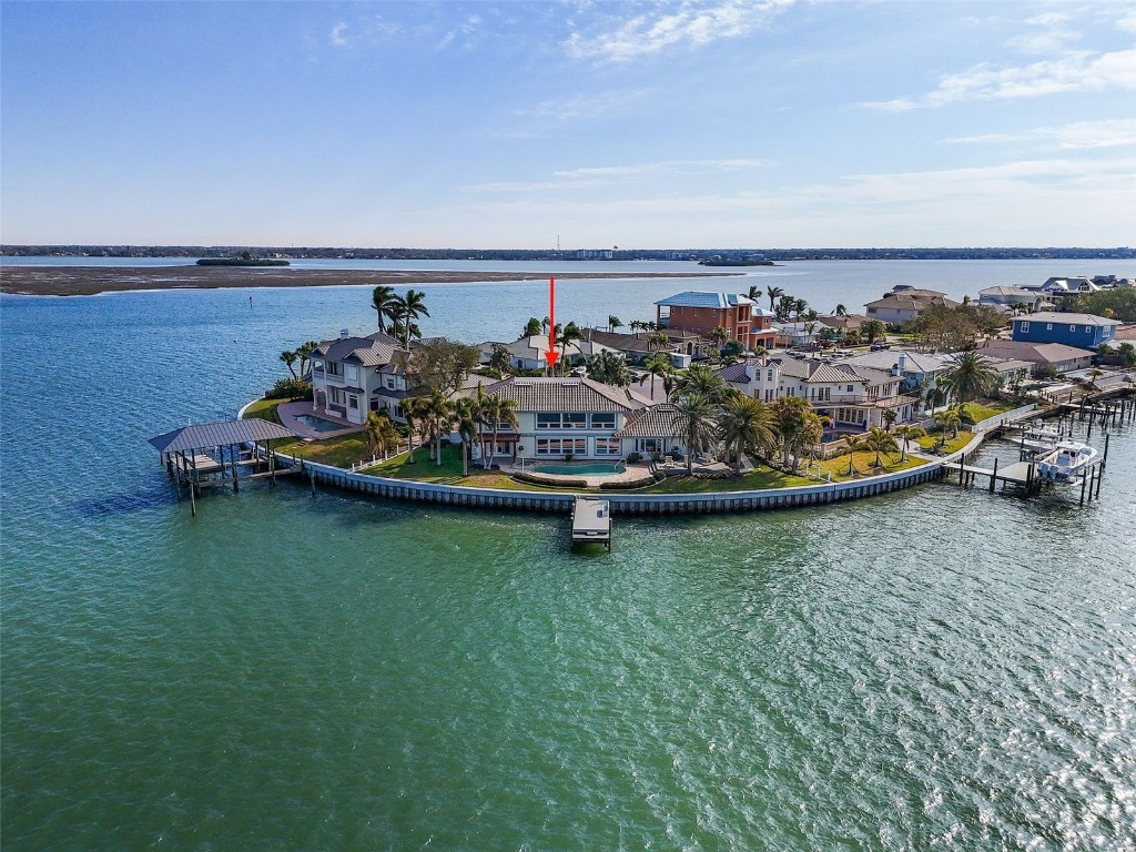 892 Harbor Island Clearwater Beach FL 33767 - CLEARWATER HARBOR TB8339843 image1