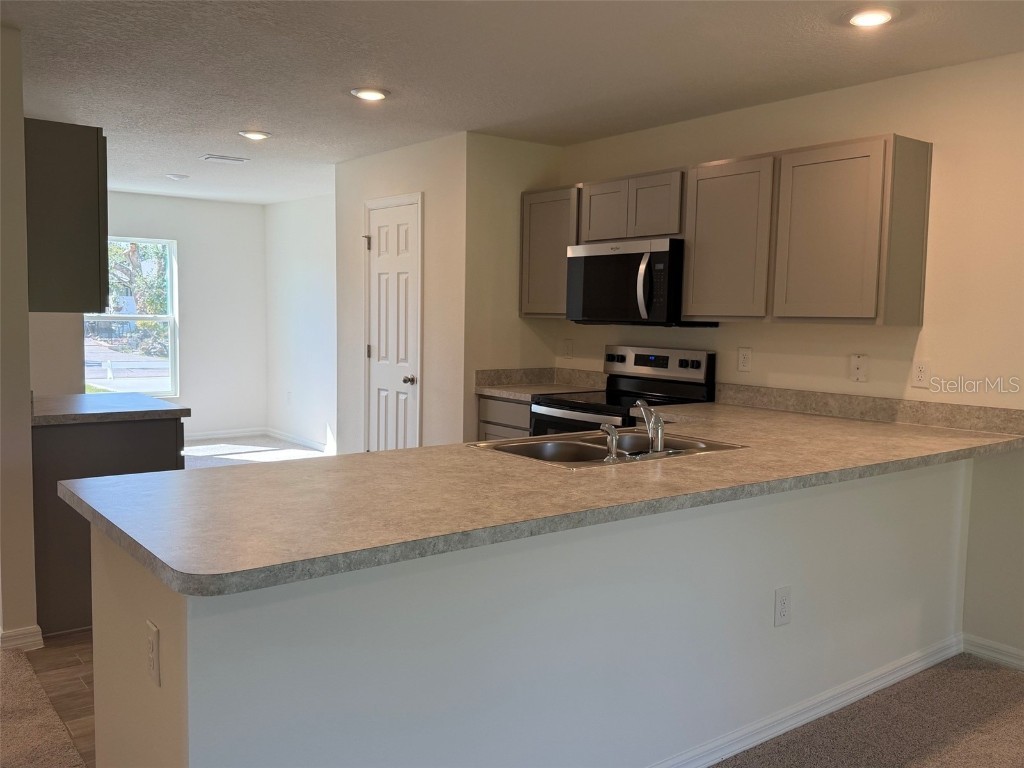 892 Hudson Valley Drive Poinciana FL 34759 C7512629 image2