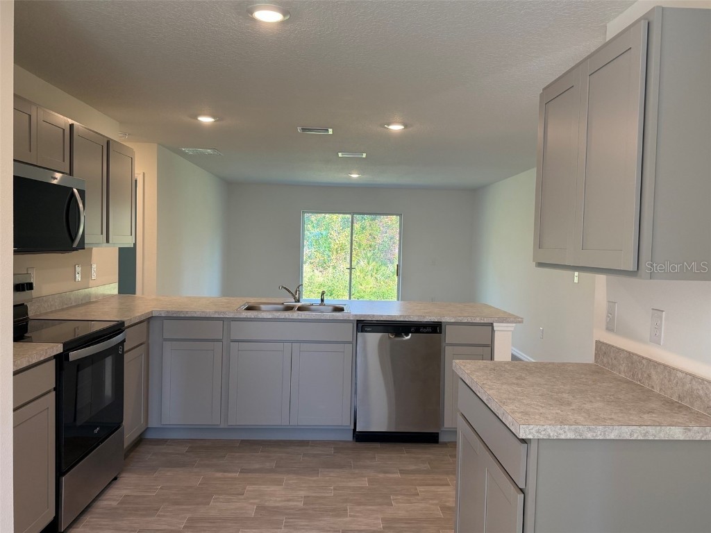 892 Hudson Valley Drive Poinciana FL 34759 C7512629 image3