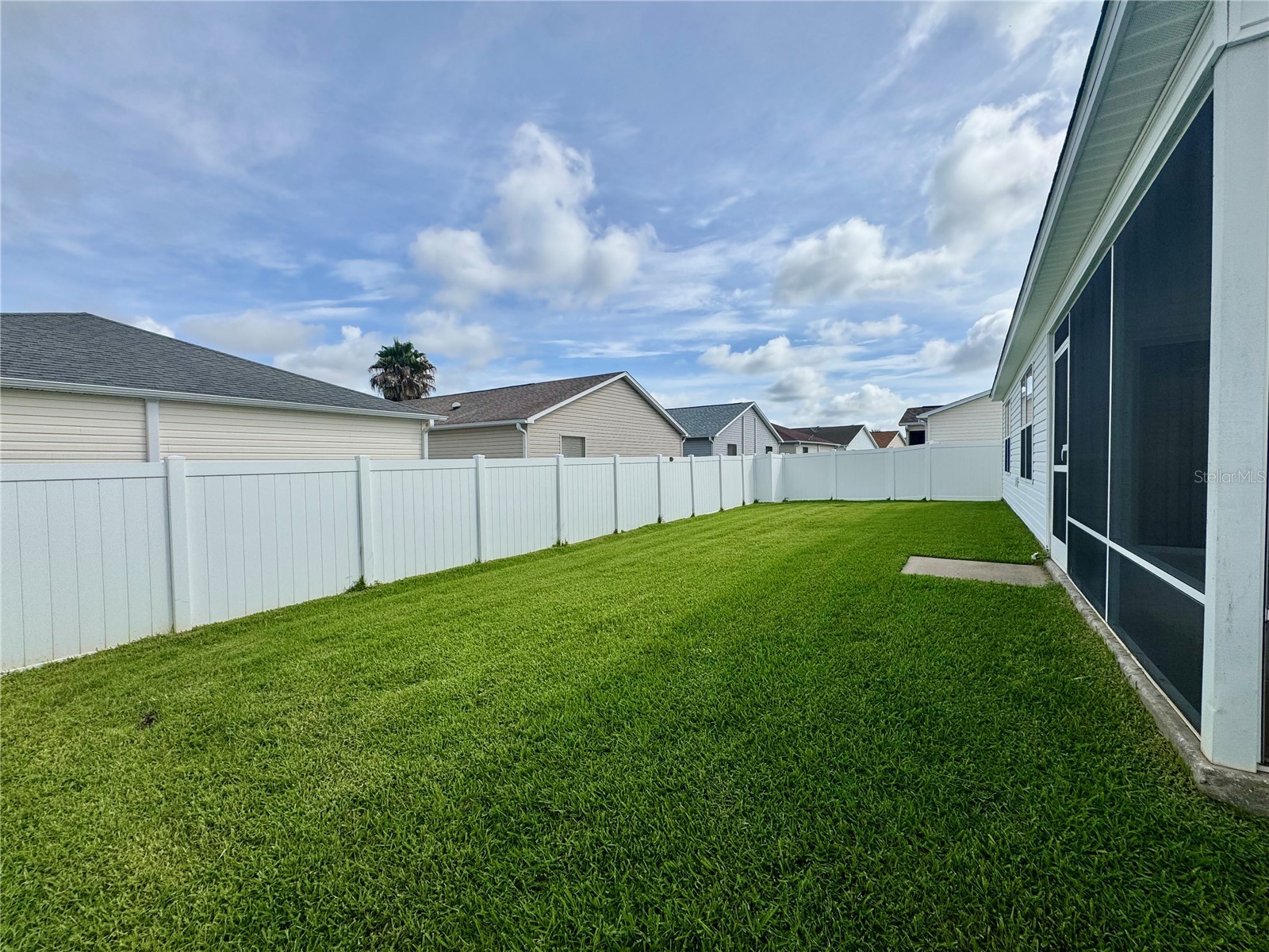 892 Nash Loop The Villages FL 32162 OM725973 image4