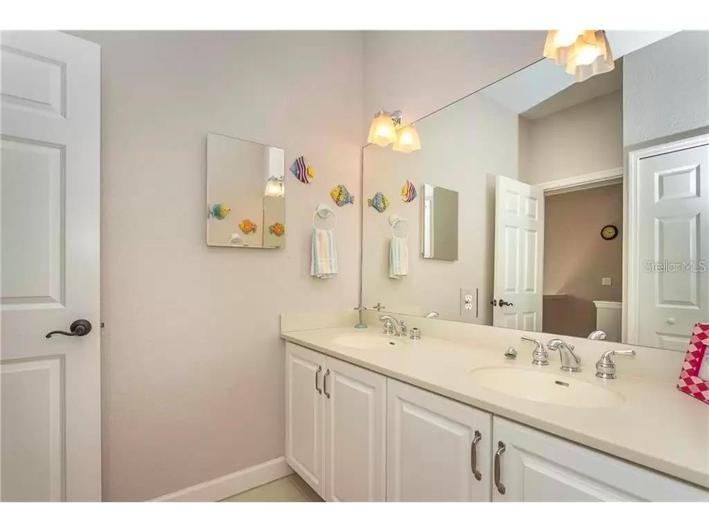 8920 Duval Lane #B15 Sarasota FL 34231 A4663554 image19