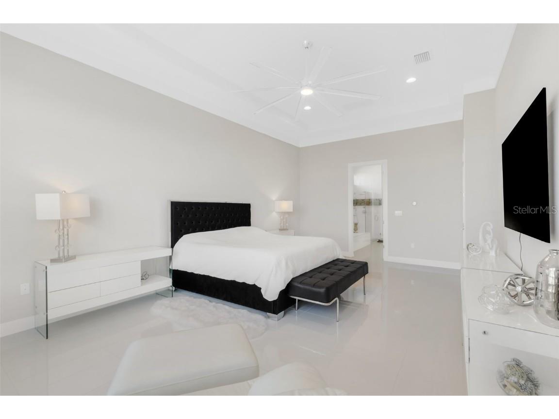 8921 Artisan Way Sarasota FL 34240 A4665836 image28