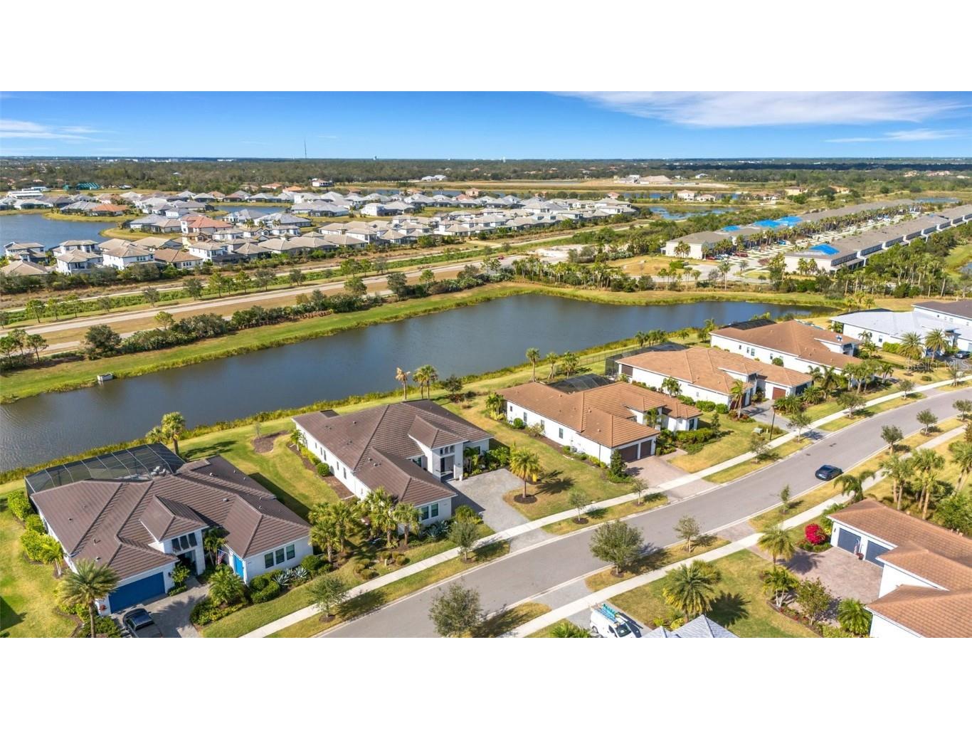 8921 Artisan Way Sarasota FL 34240 A4665836 image78