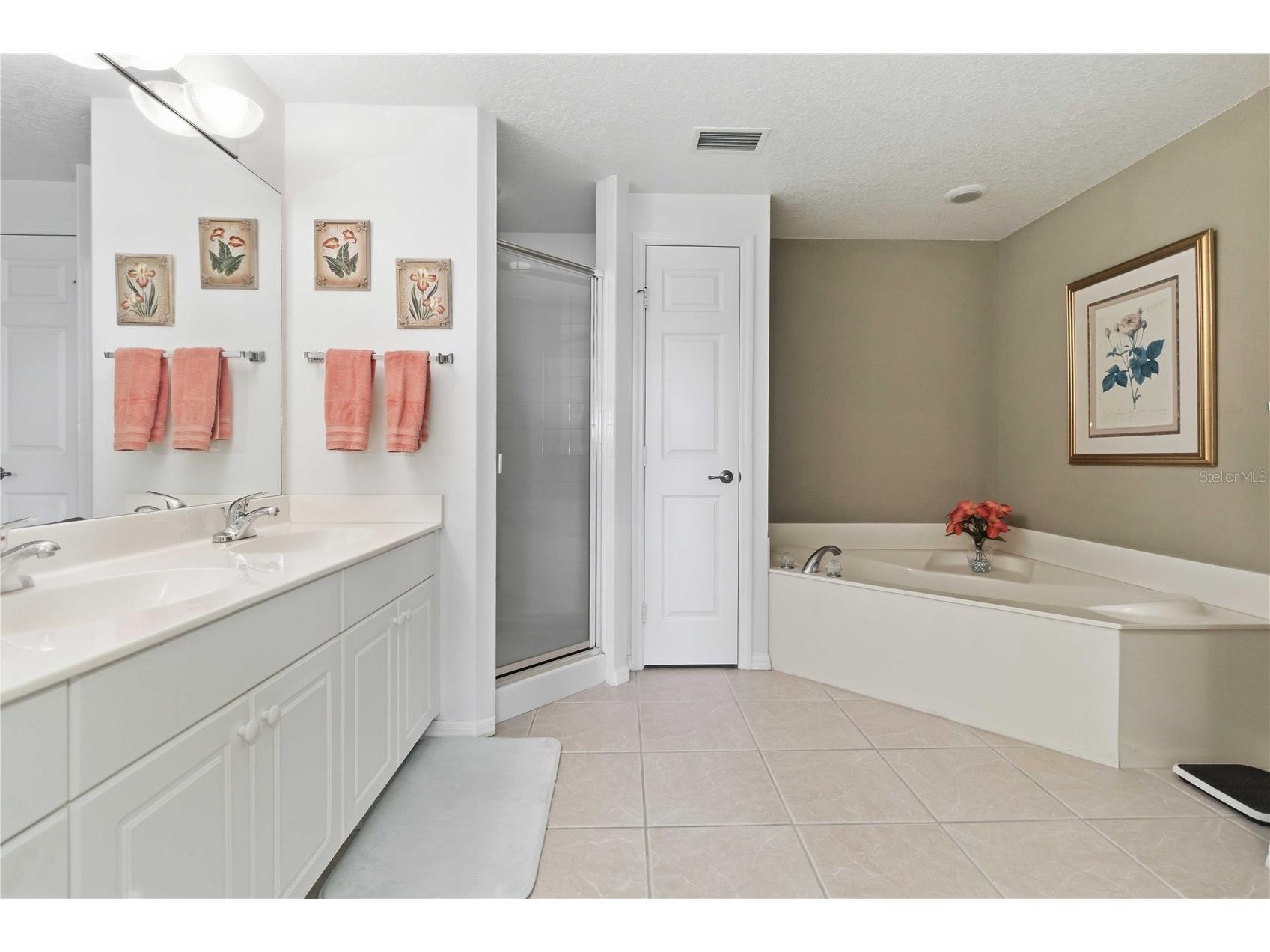 8921 Lake Drive #504 Cape Canaveral FL 32920 O6401688 image12