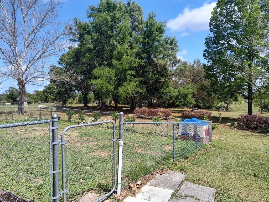 8921 S Thoroughbred Point Inverness FL 34452 TB8372184 image18