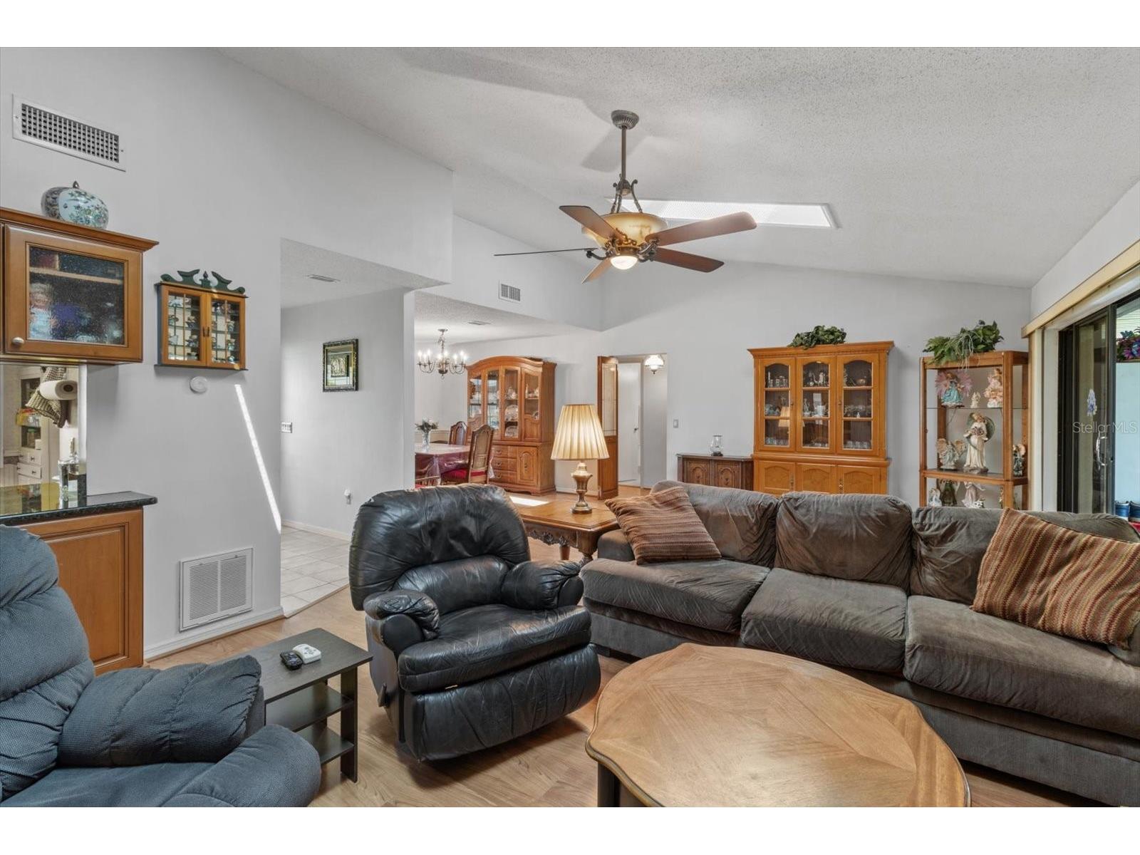8921 S Thoroughbred Point Inverness FL 34452 TB8514491 image40