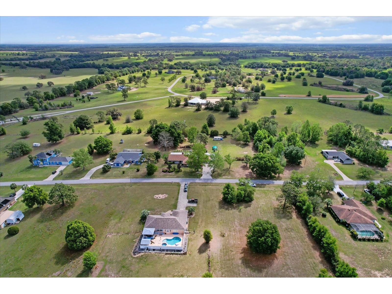 8921 S Thoroughbred Point Inverness FL 34452 TB8514491 image78