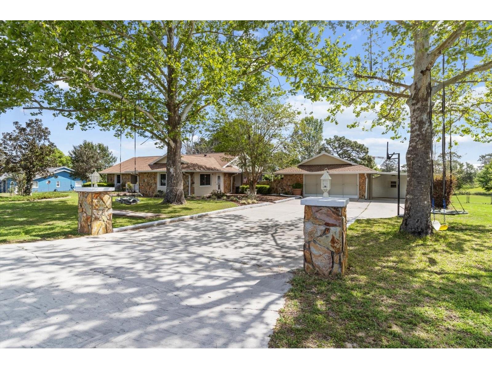 8921 S Thoroughbred Point Inverness FL 34452 TB8514491 image8