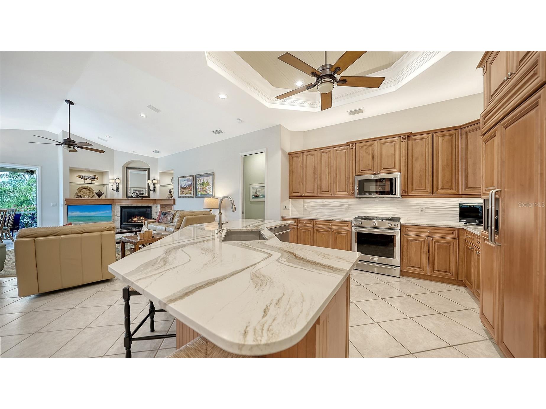 8923 Bloomfield Boulevard Sarasota FL 34238 A4692718 image17