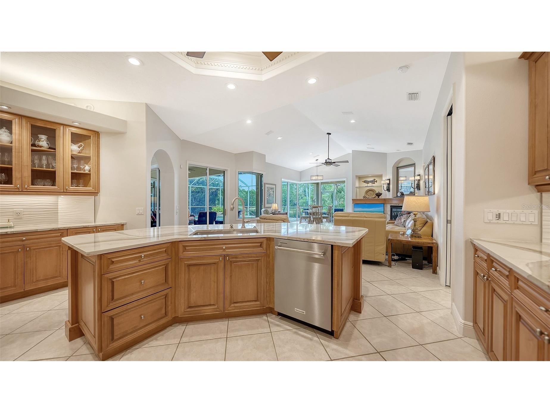 8923 Bloomfield Boulevard Sarasota FL 34238 A4692718 image19