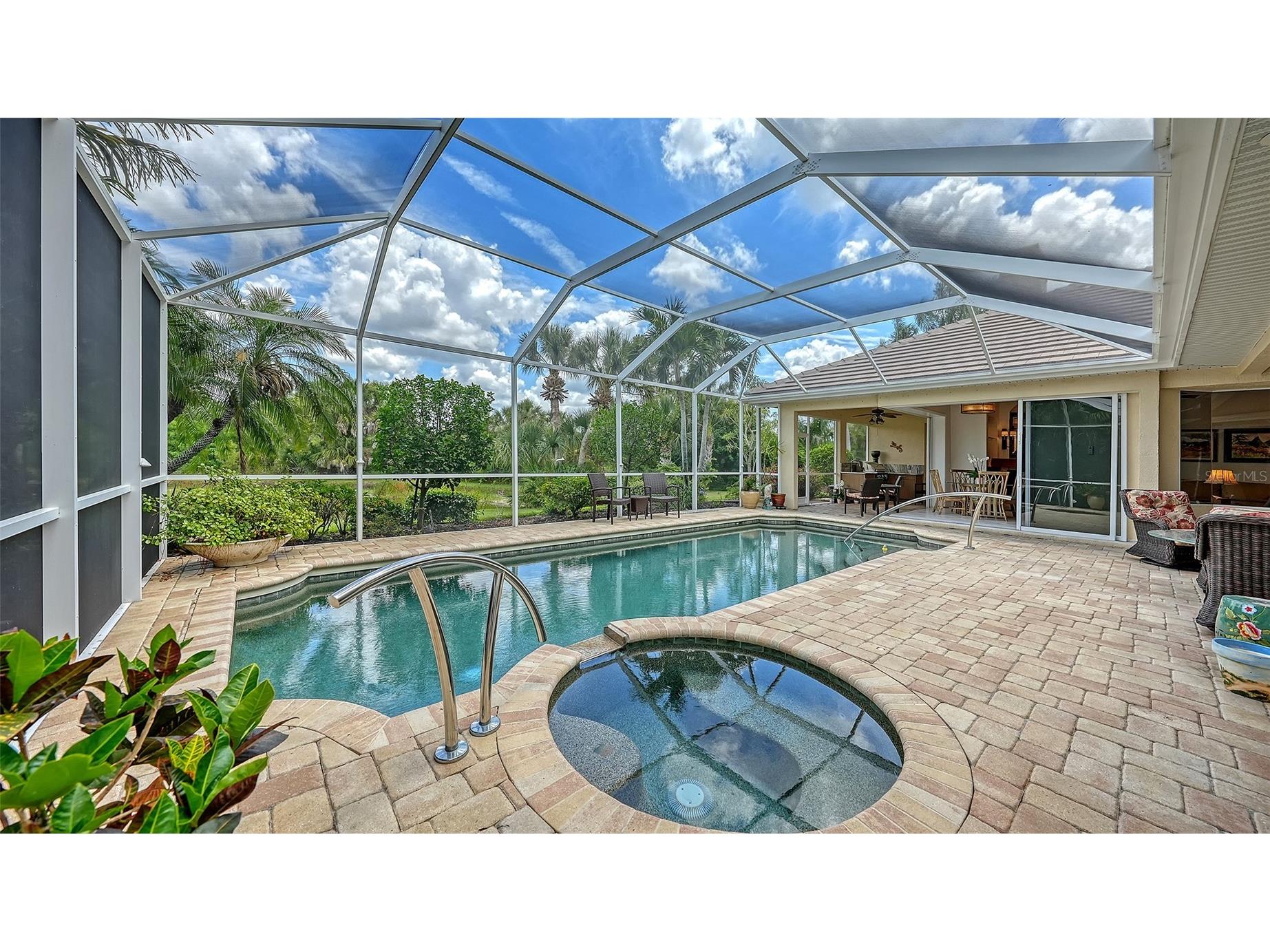 8923 Bloomfield Boulevard Sarasota FL 34238 A4692718 image54