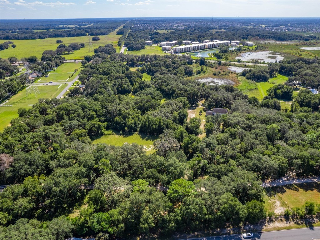 8924 E C-466 The Villages FL 32162 G5062677 image4