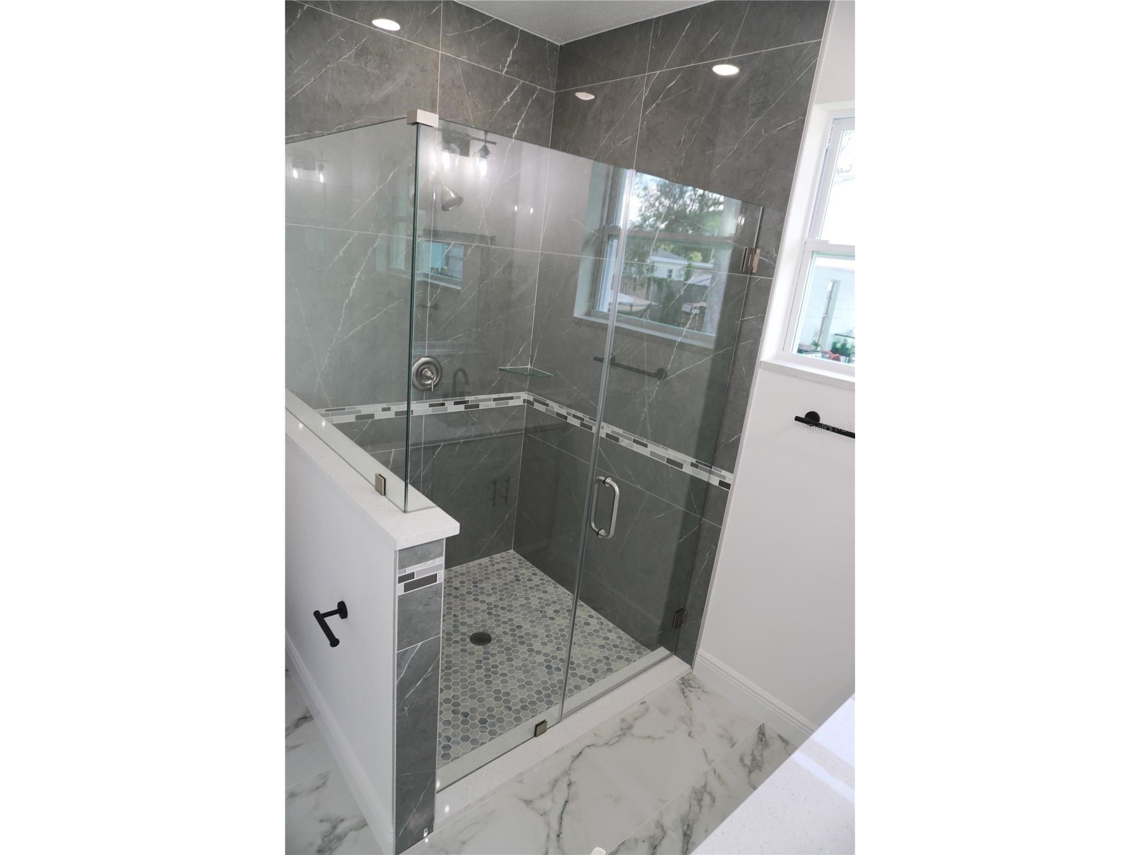 8924 N Orleans Avenue Tampa FL 33604 TB8518805 image37