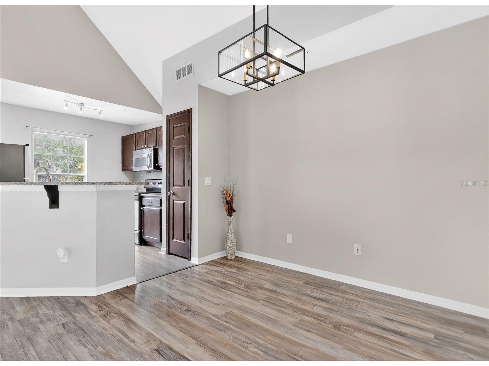 8925 Lee Vista Boulevard #2704 Orlando FL 32829 S5151658 image7