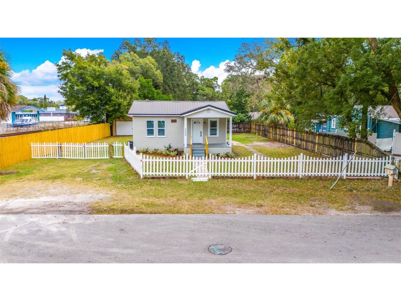 8925 N Lynn Avenue Tampa FL 33604 T3486661 image1