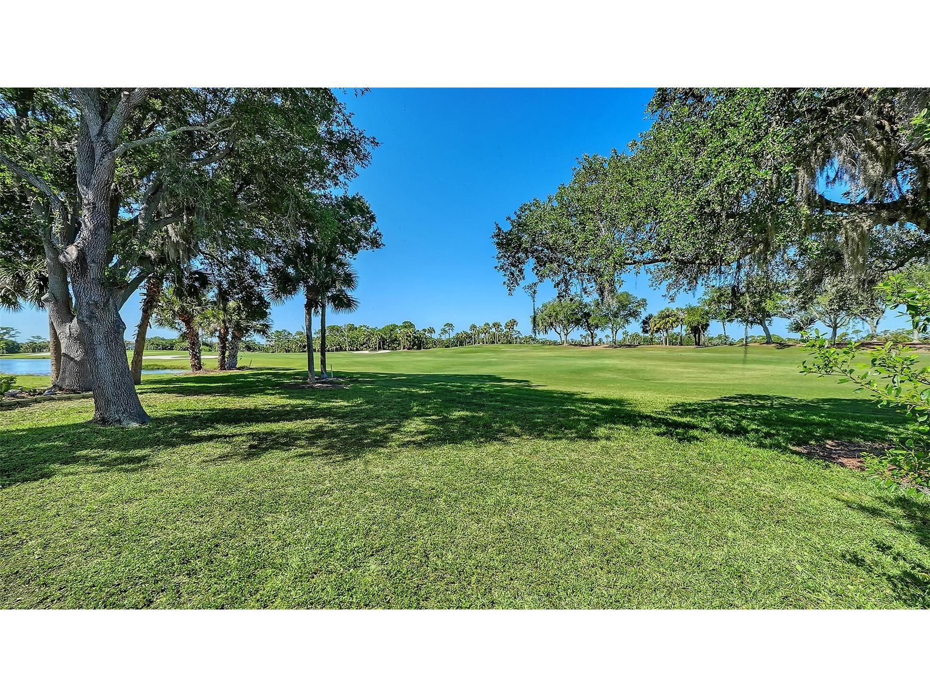 8928 Whitemarsh Avenue Sarasota FL 34238 A4691885 image11