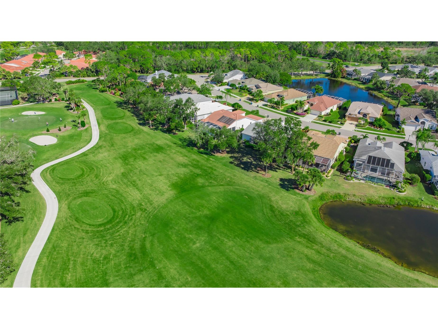 8928 Whitemarsh Avenue Sarasota FL 34238 A4691885 image17