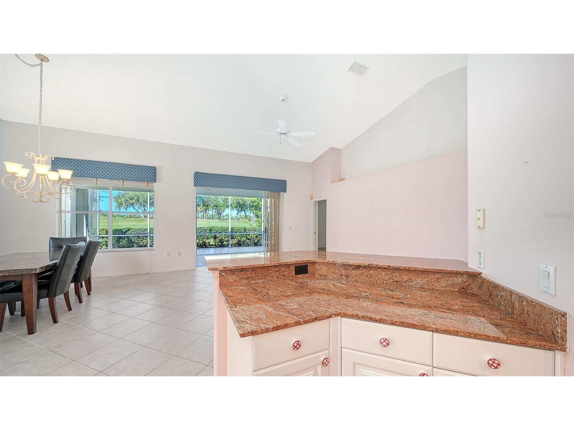 8928 Whitemarsh Avenue Sarasota FL 34238 A4691885 image30