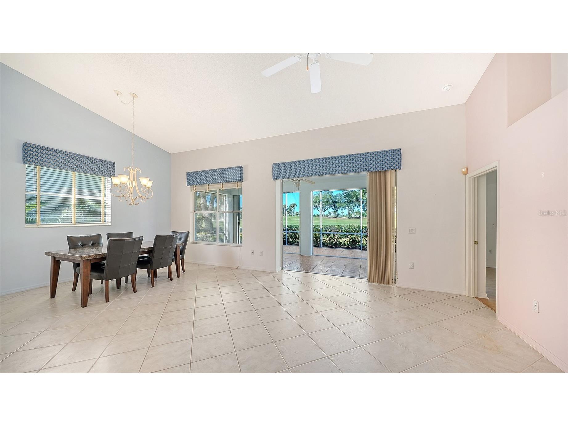 8928 Whitemarsh Avenue Sarasota FL 34238 A4691885 image4