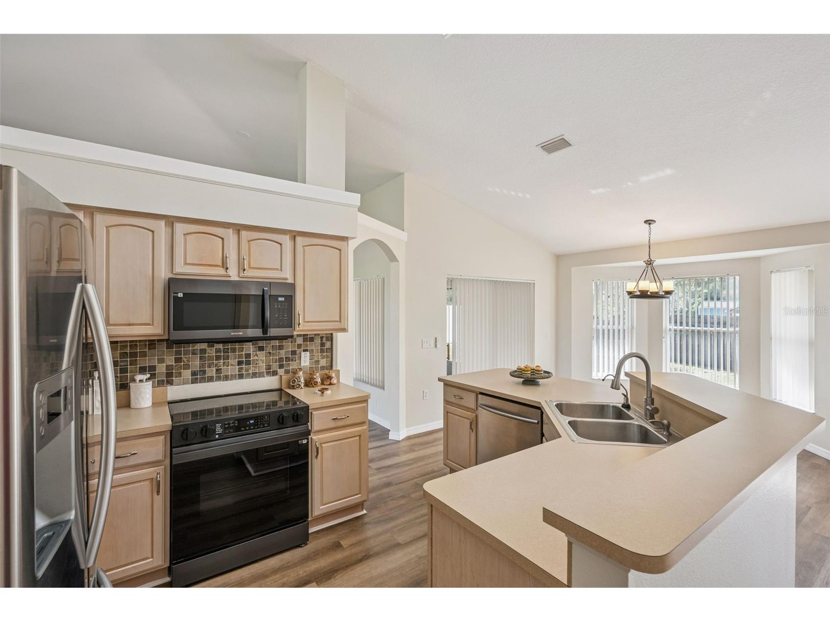 893 Watt Circle Deltona FL 32738 V4948910 image12