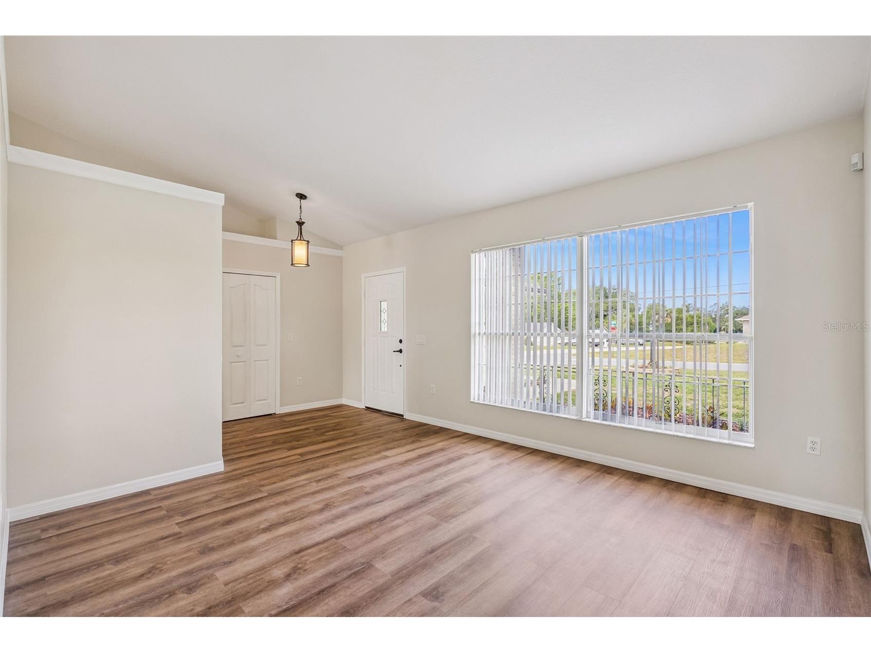893 Watt Circle Deltona FL 32738 V4948910 image5