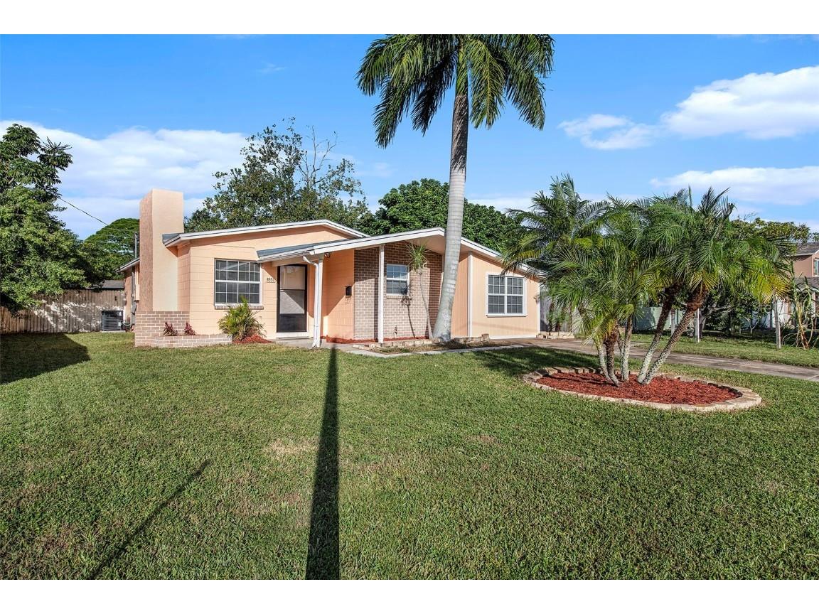 8930 59th Way N Pinellas Park FL 33782 U8215273 image1