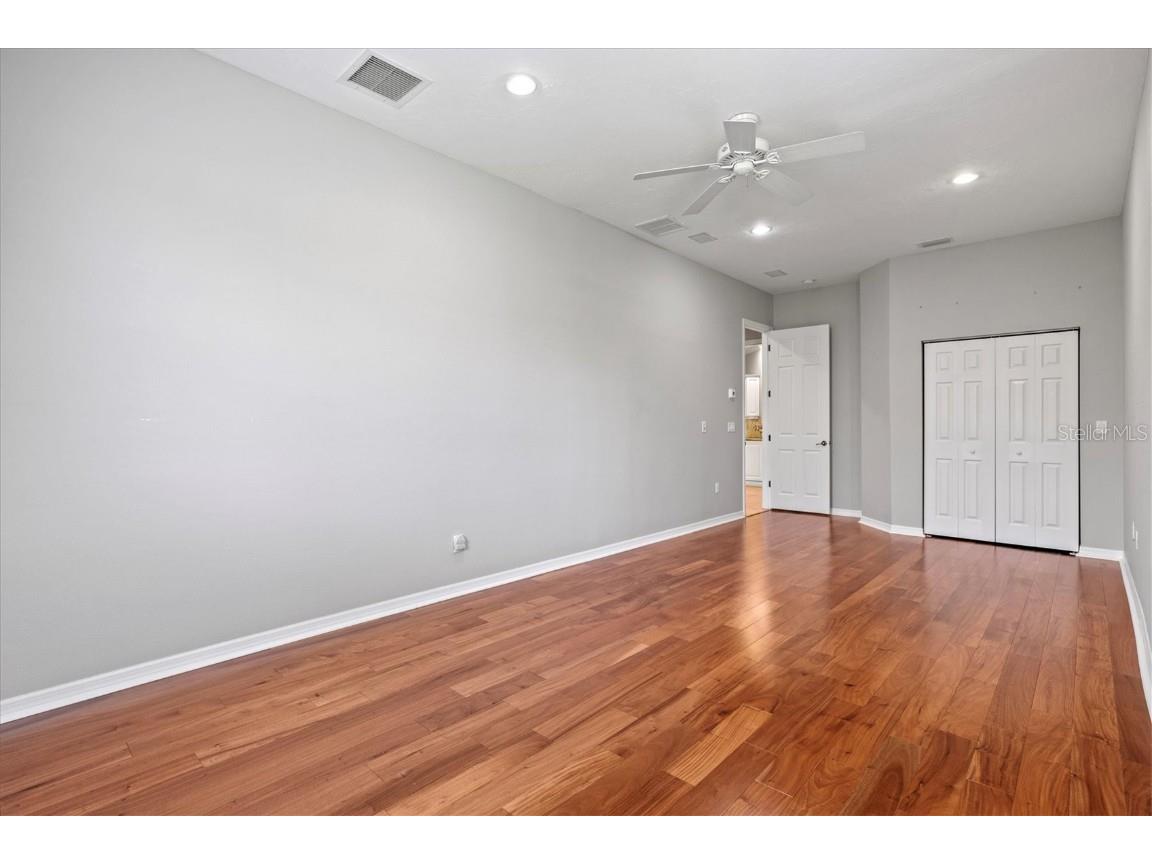 8930 Bloomfield Blvd Sarasota FL 34238 A4654346 image38