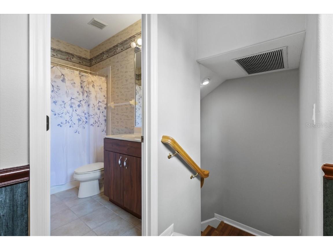 8930 Bloomfield Blvd Sarasota FL 34238 A4654346 image48