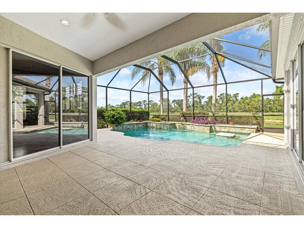 8930 Bloomfield Blvd Sarasota FL 34238 A4654346 image55