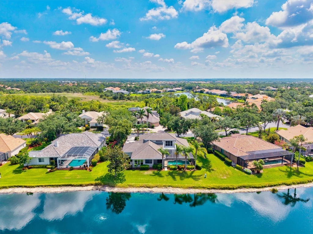 8930 Bloomfield Blvd Sarasota FL 34238 A4654346 image74