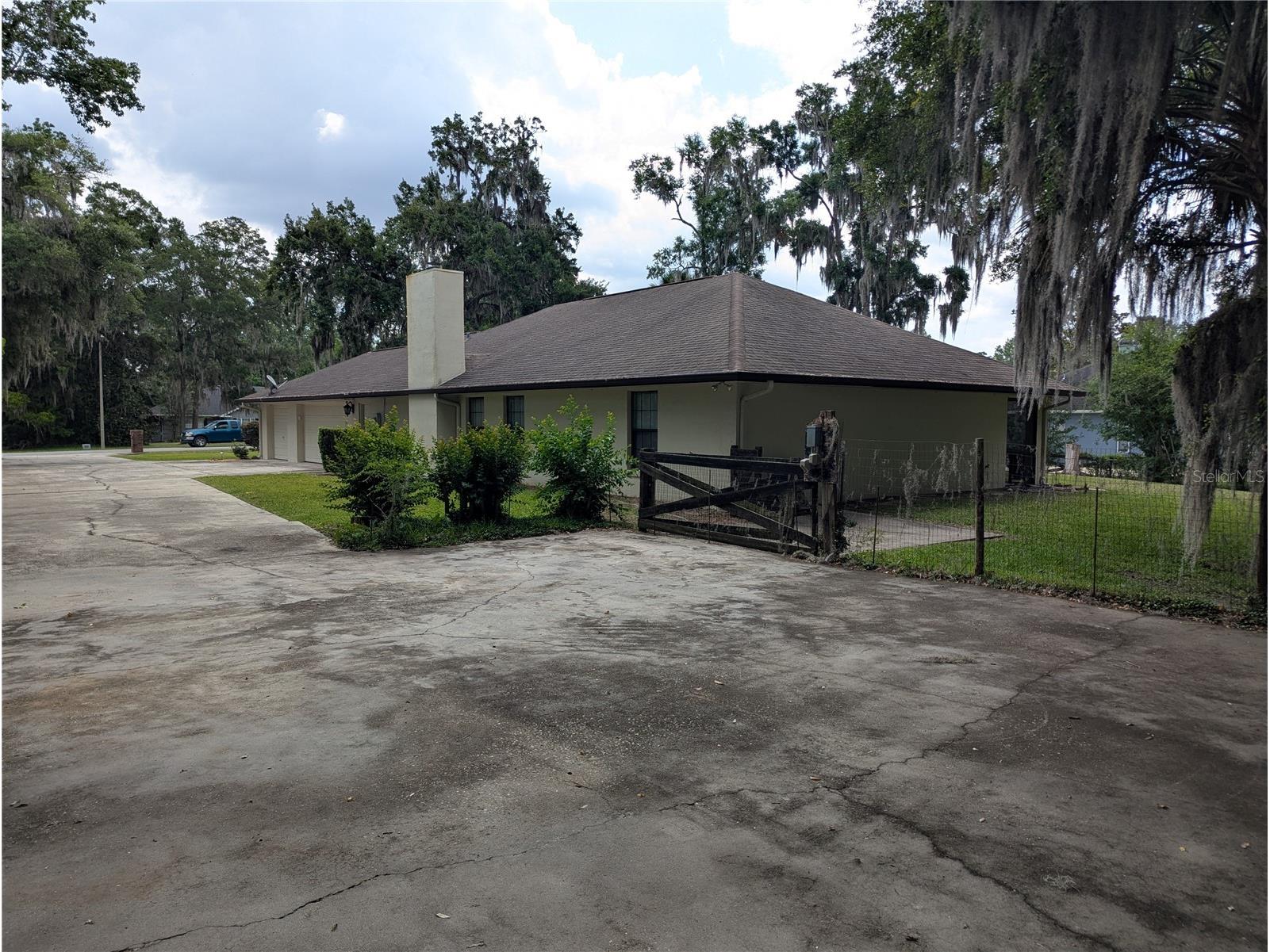 8930 SE 17th Court Ocala FL 34480 OM724188 image53
