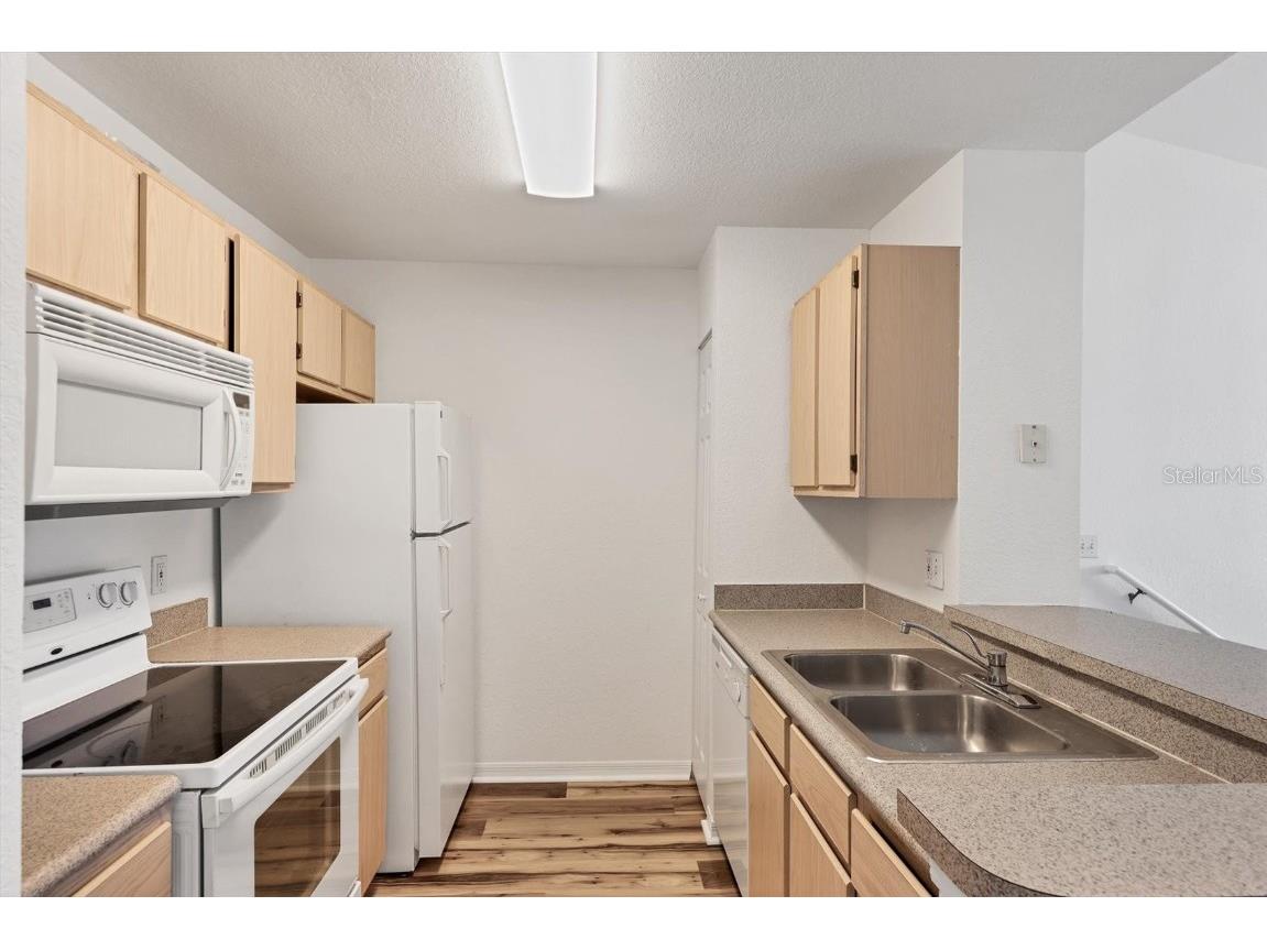 8932 Manor Loop #207 Lakewood Ranch FL 34202 A4635128 image13