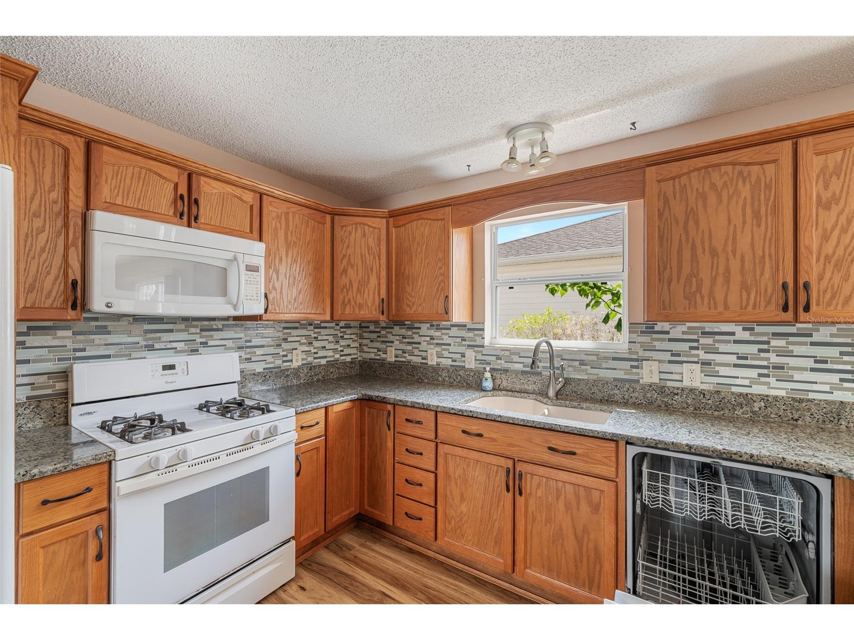 8932 SE 168th Sedgwick Place The Villages FL 32162 OM723287 image14