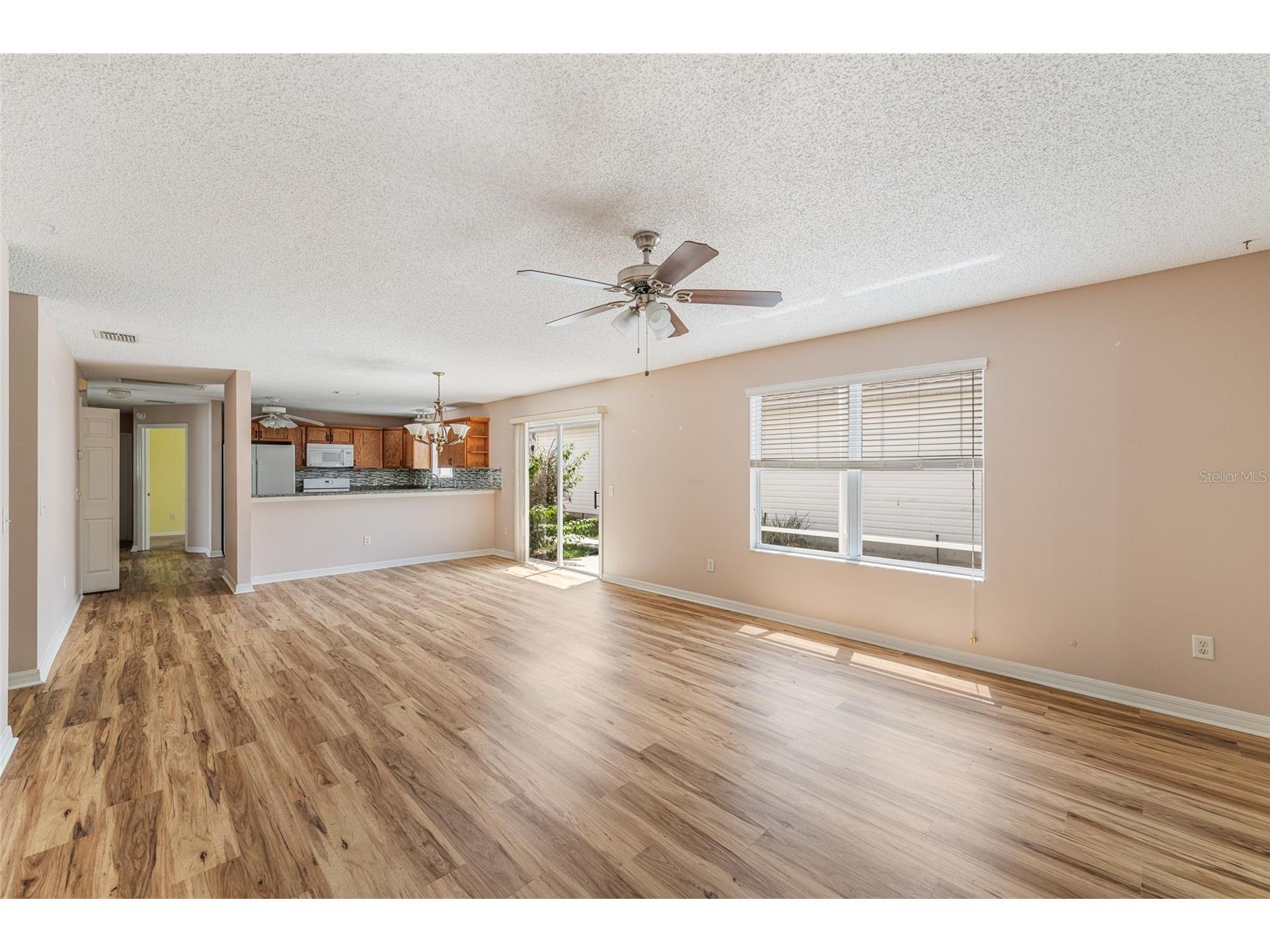 8932 SE 168th Sedgwick Place The Villages FL 32162 OM723287 image3
