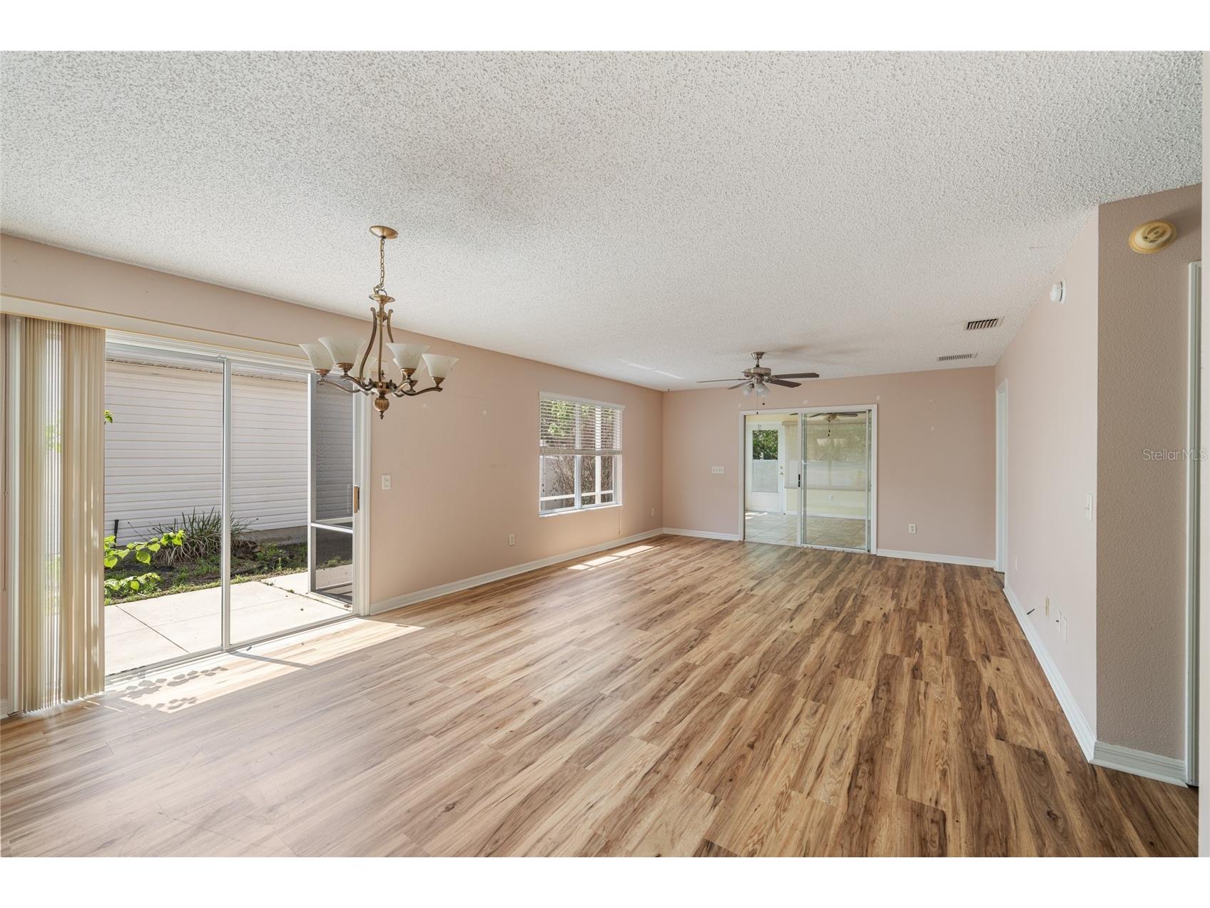 8932 SE 168th Sedgwick Place The Villages FL 32162 OM723287 image5